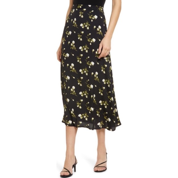 Reformation Dresses & Skirts - ✨REFORMATION✨Bea Skirt in Rosalee